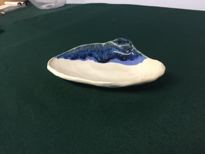 Clam Shell Dishes
